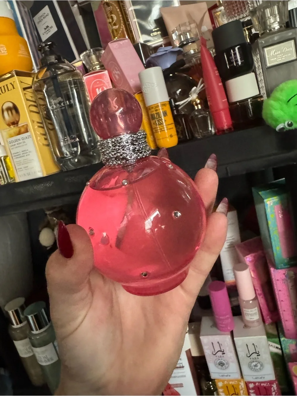 Pink Round Britney Spears Fantasy Blush